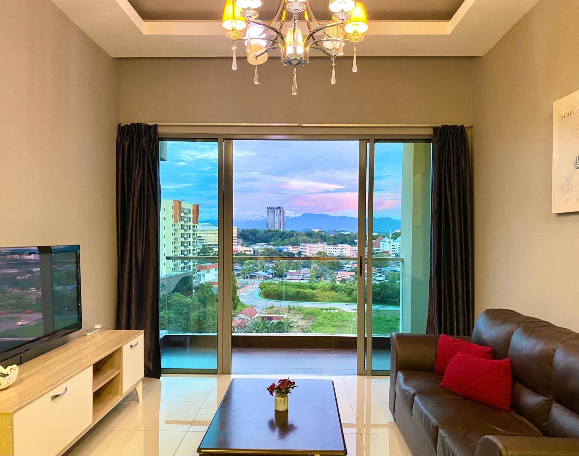Margo Istay - The Loft Imago Kota Kinabalu Exterior foto